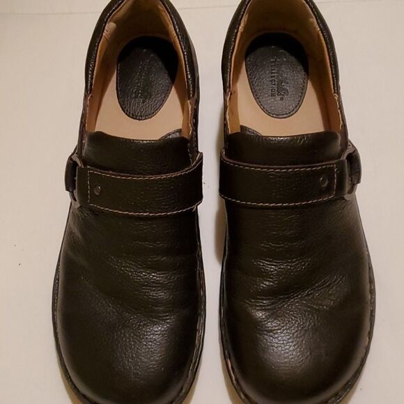𝅺CABELAS SANDHILL pebble leather clogs size 9.5M - Picture 1 of 8